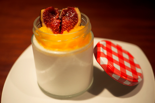 Restaurante Amaloca en Gràcia - Panna Cotta